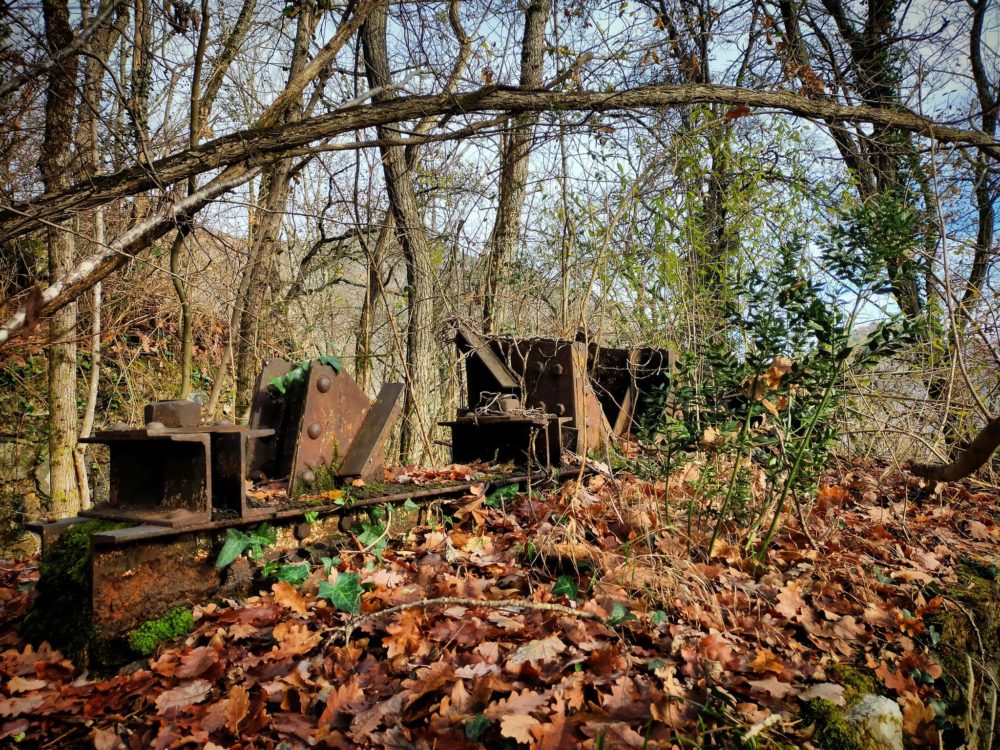 17/12/20: partie d'un ancien local technique sur un ancien tracé du chemin des carrières